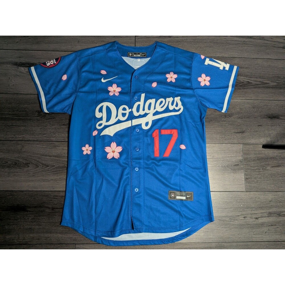 Shohei Ohtani #17 Tokyo Series Cherry Blossom Stitched Dodgers Jersey Small - Picture 8 of 8